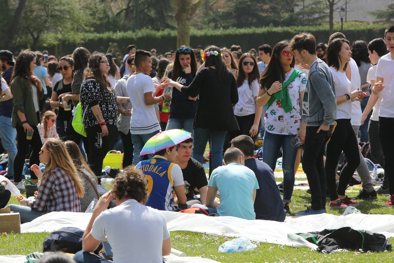 ¿Estuviste en la Comida en la calle de Avilés? ¡Búscate!