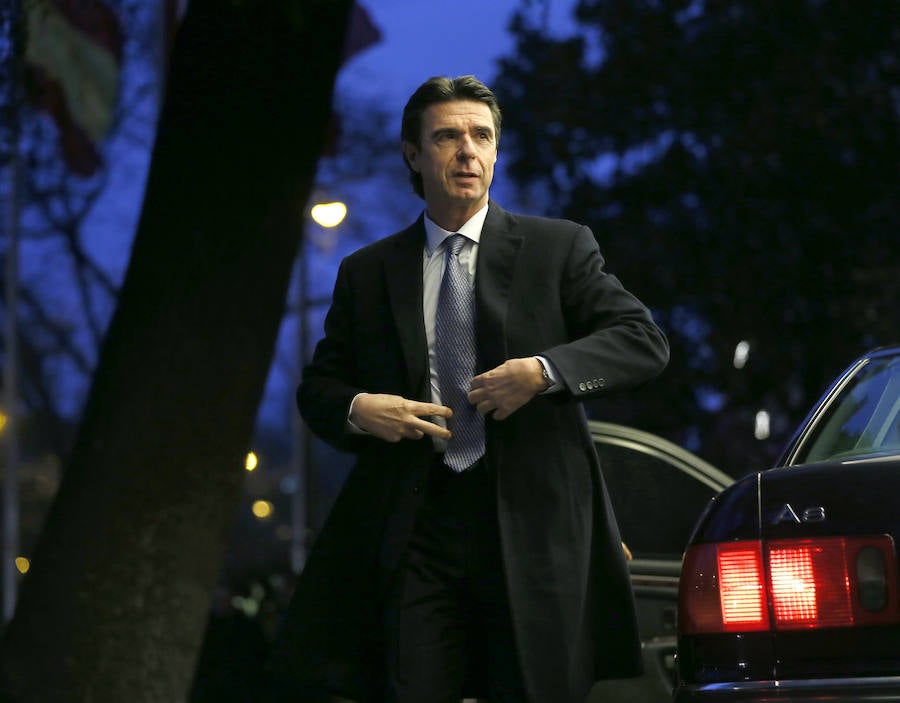 Vargas Llosa celebra su 80 cumpleaños entre rostros conocidos