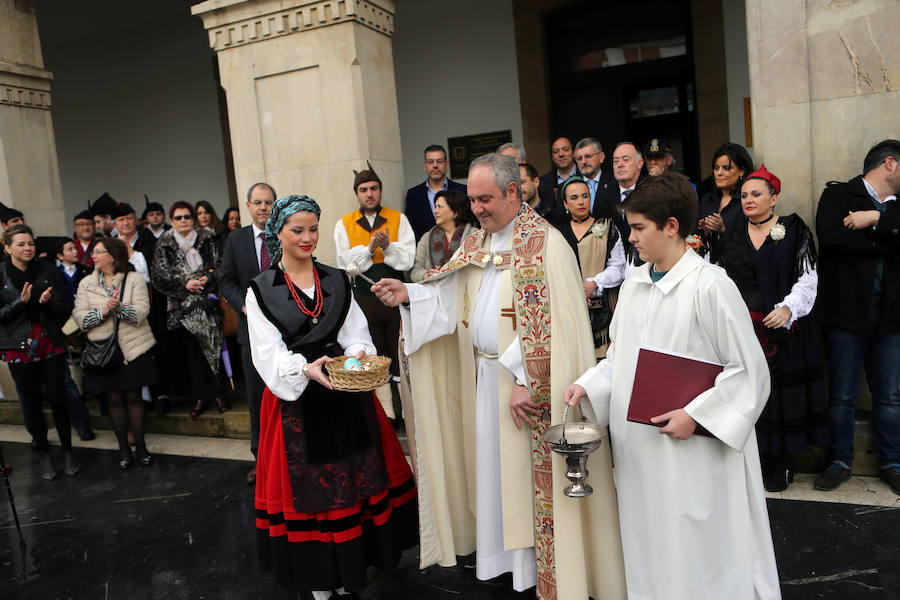 La Pola celebra los Güevos Pintos (2)