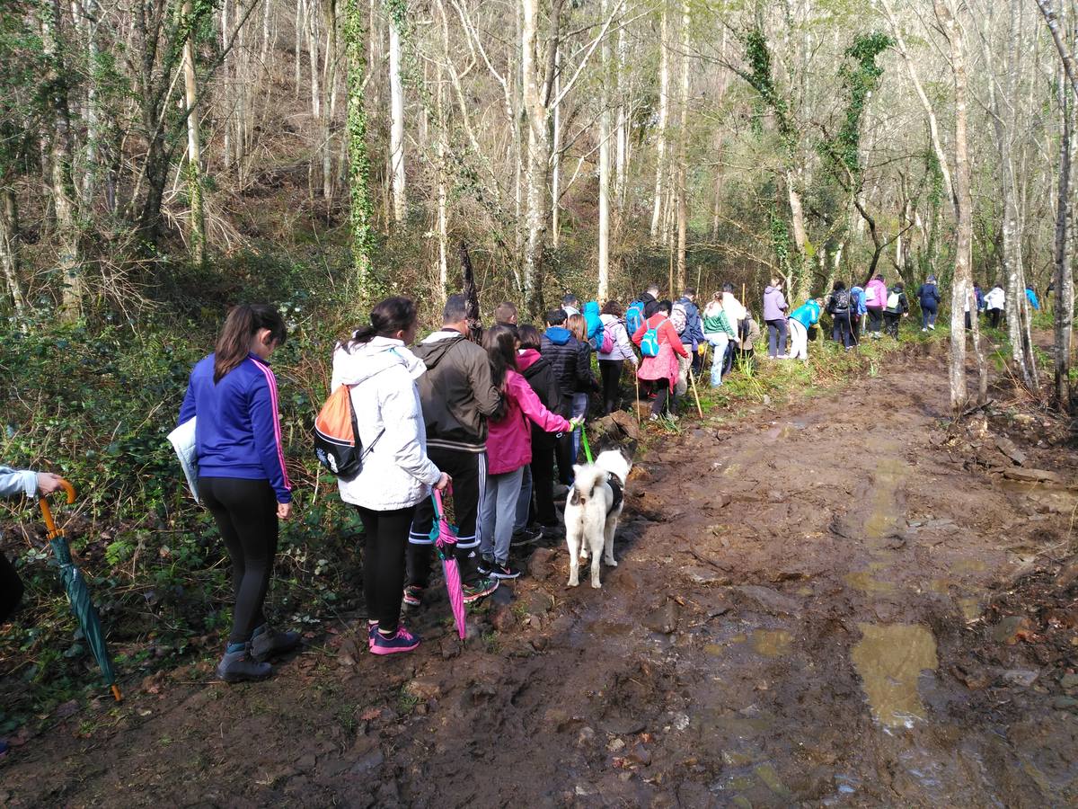 El Franco camina en apoyo a los afectados por los incendios