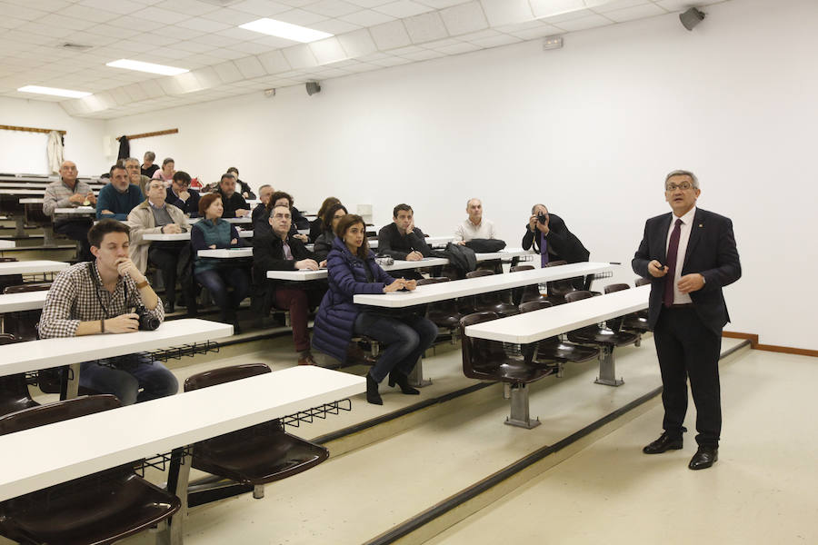 Los candidatos a rector a la Universidad de Oviedo se presentan oficialmente
