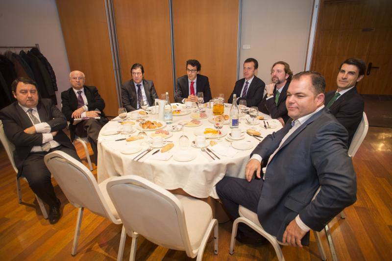 Fórum EL COMERCIO &#039;El tamaño empresarial como factor competitivo: situación en Asturias&#039;