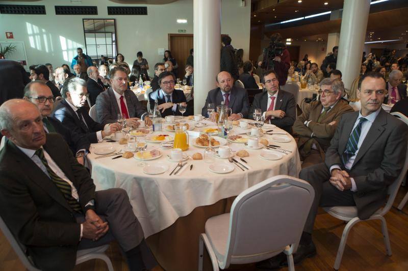 Fórum EL COMERCIO &#039;El tamaño empresarial como factor competitivo: situación en Asturias&#039;