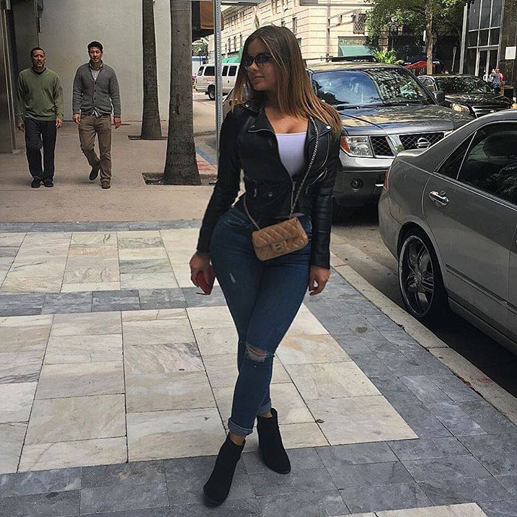 Así es Anastasiya Kvitko, la Kim Kardashian rusa que enciende Instagram