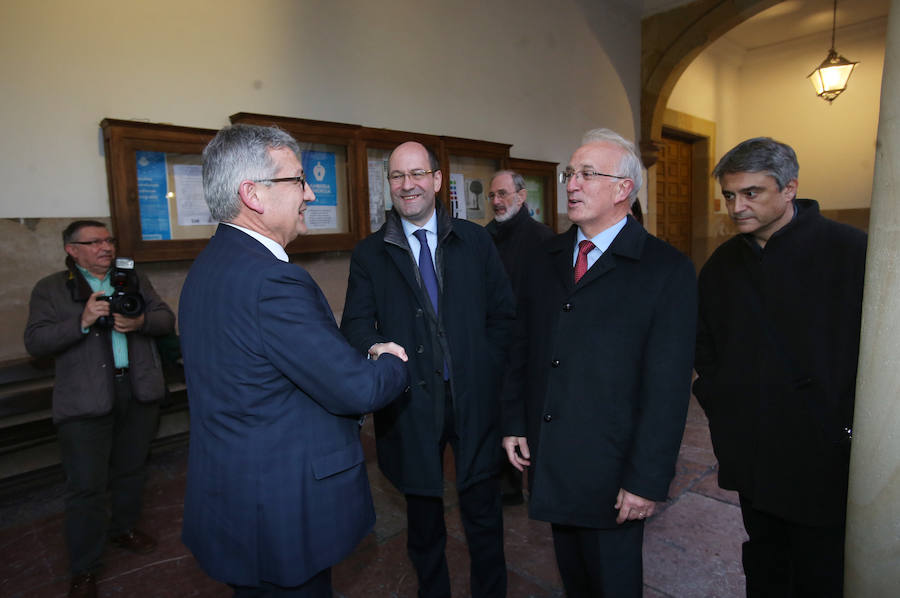 Santiago García Granda, nuevo rector de la Universidad de Oviedo