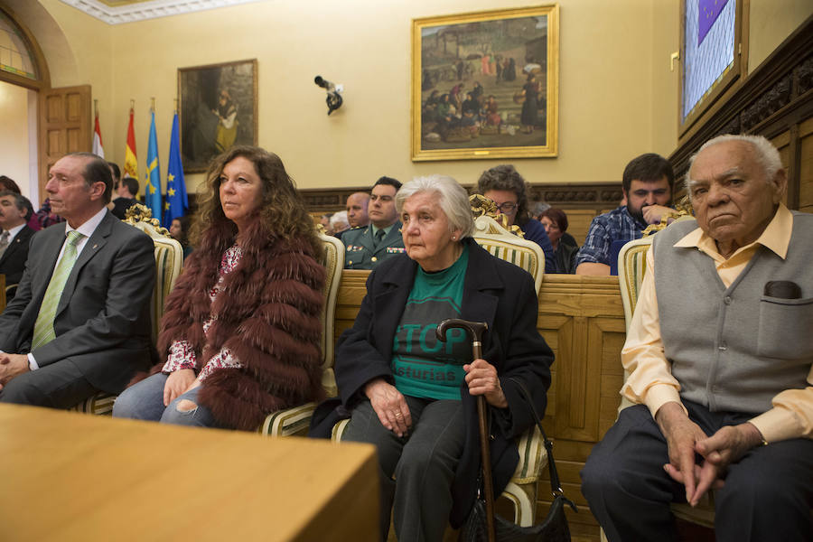 Pleno de Honores y Distinciones del Ayuntamiento de Gijón