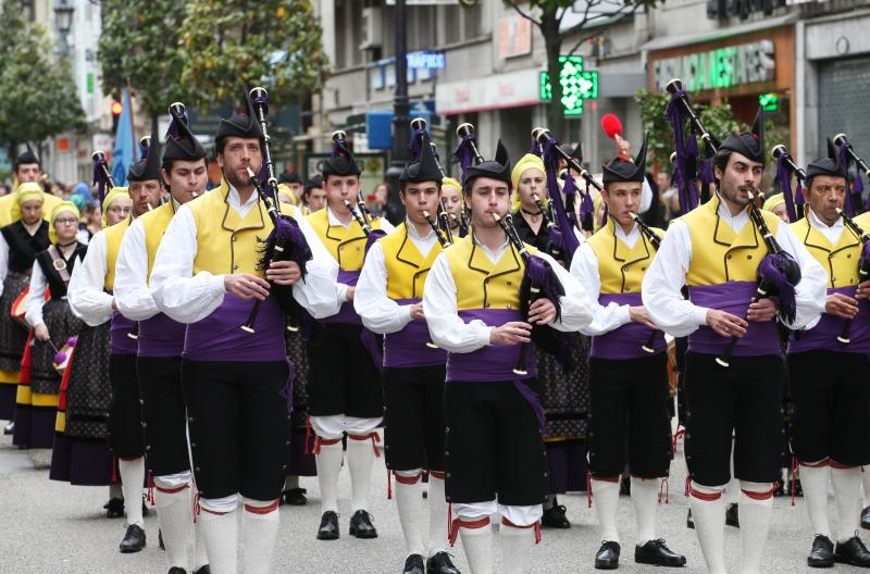 La Ascensión desfila por Oviedo