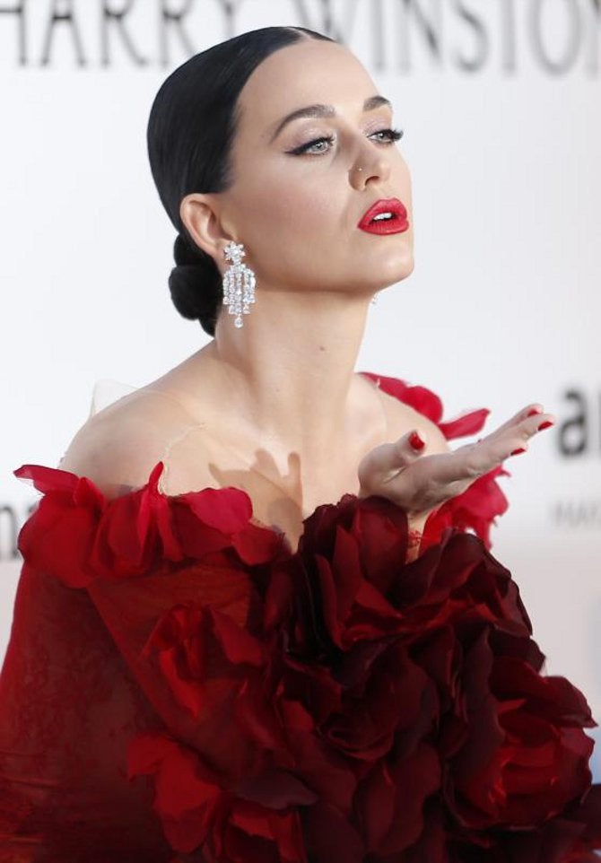 Lujo y glamour en la gala amFAR en Cannes