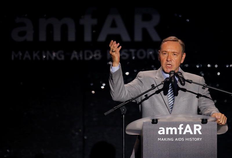 Lujo y glamour en la gala amFAR en Cannes