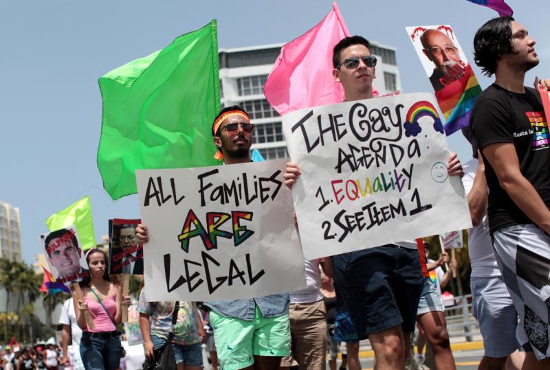 Las marchas del Orgullo colorean las calles