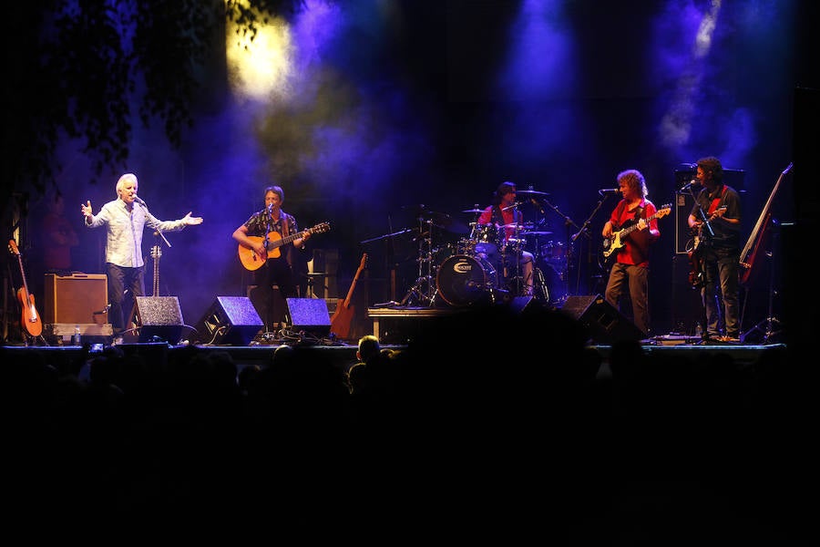 Kiko Veneno derrocha rumba en Gijón