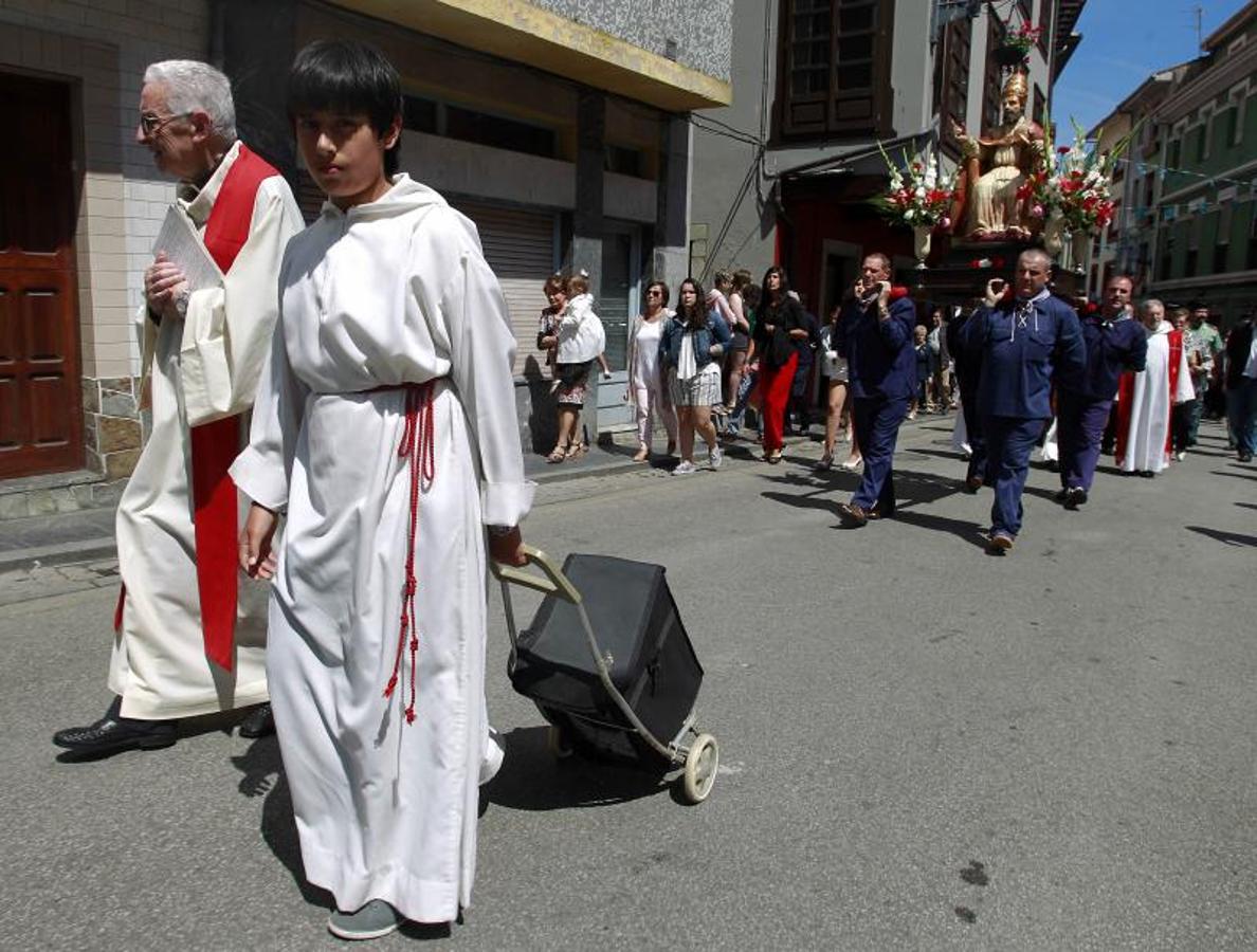 L&#039; Amuravela no deja títere con cabeza