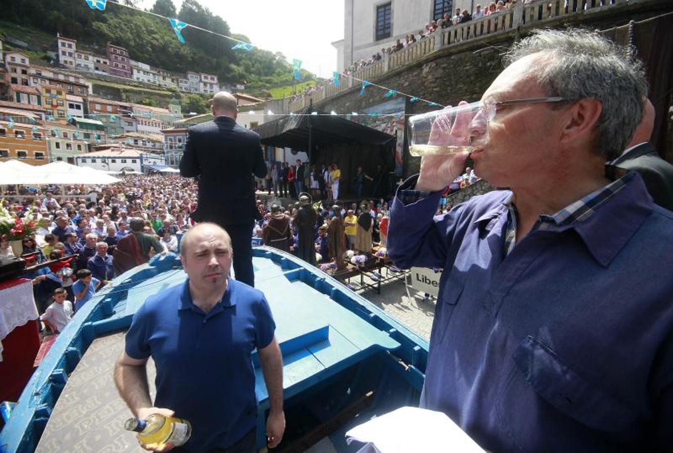 L&#039; Amuravela no deja títere con cabeza