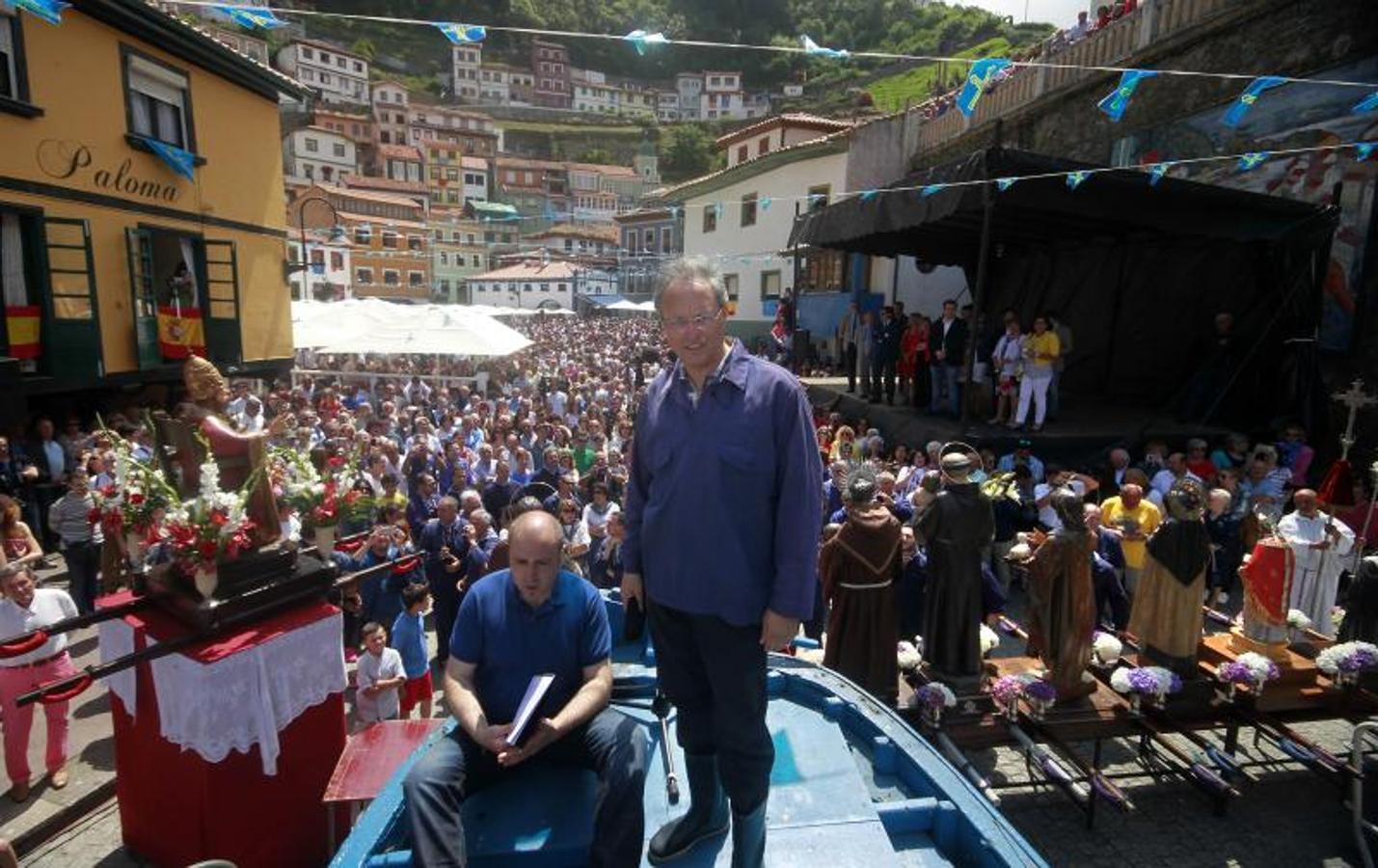 L&#039; Amuravela no deja títere con cabeza