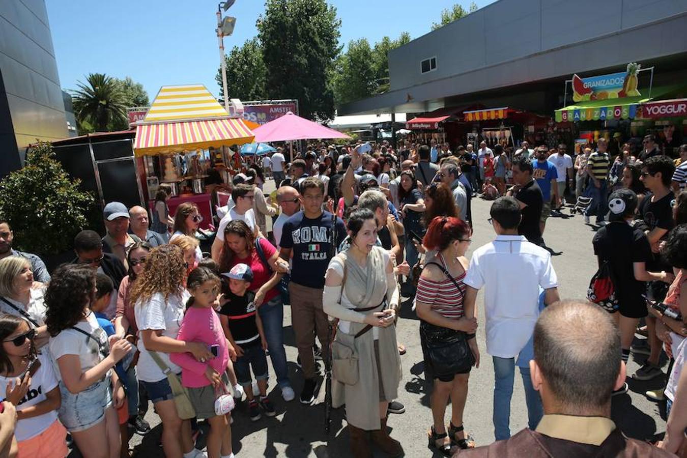 Metrópoli cierra sus puertas con un desfile de Star Wars