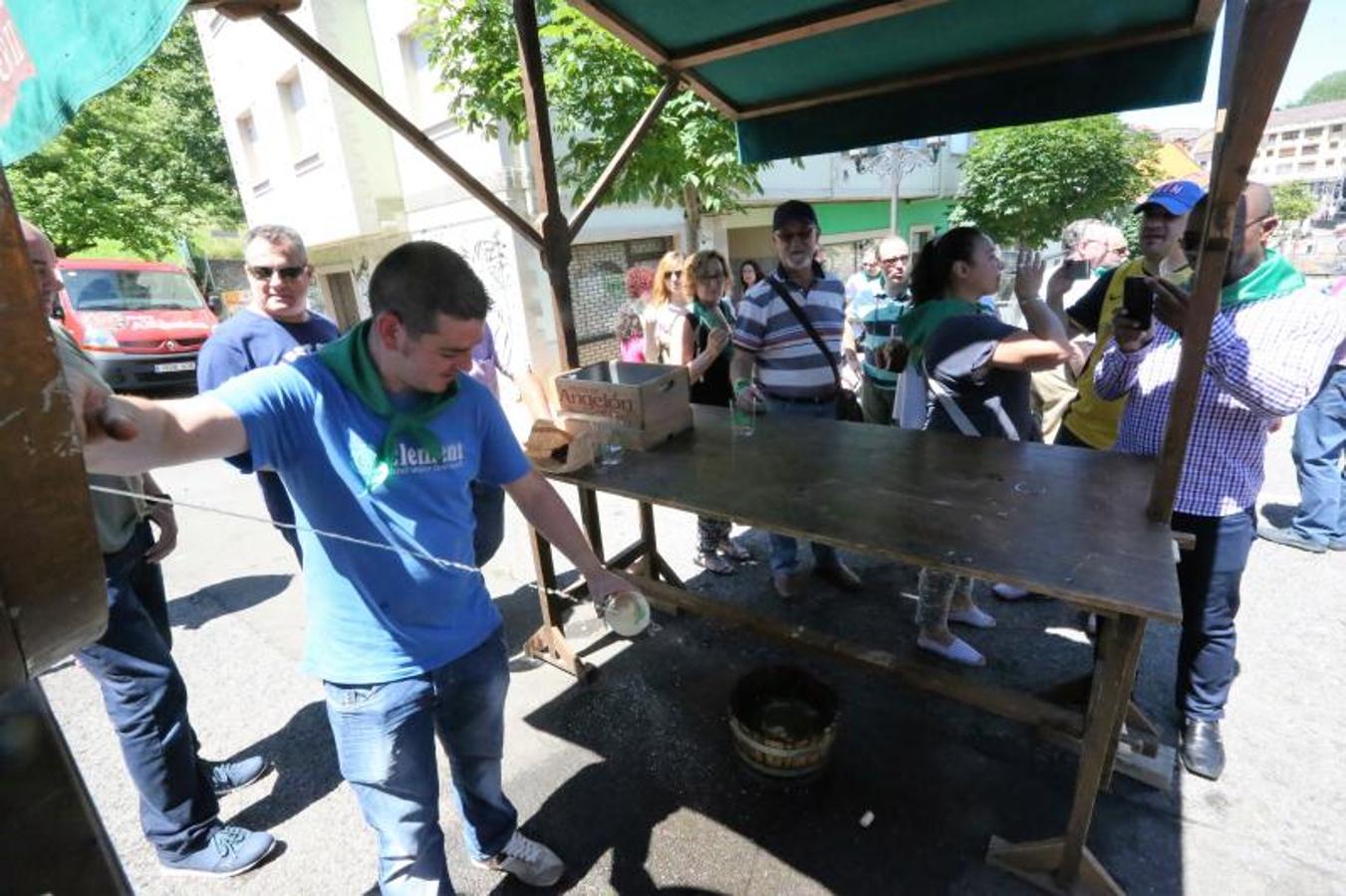 Concurso a la Mejor Sidra en el XXXIX Festival de la Sidra de Nava