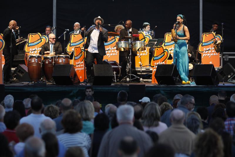 Concierto de Cuba Sound Project en Poniente