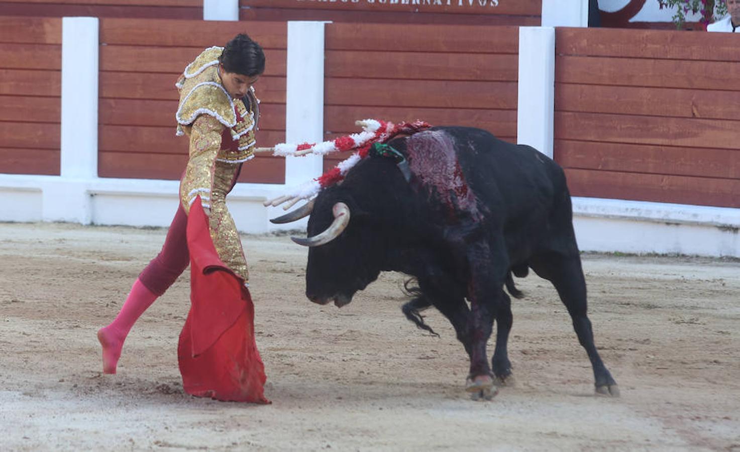 Novillada de apertura de la Feria Taurina de Begoña