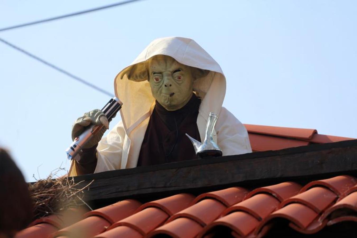 Valdesoto sale a la calle en carroza