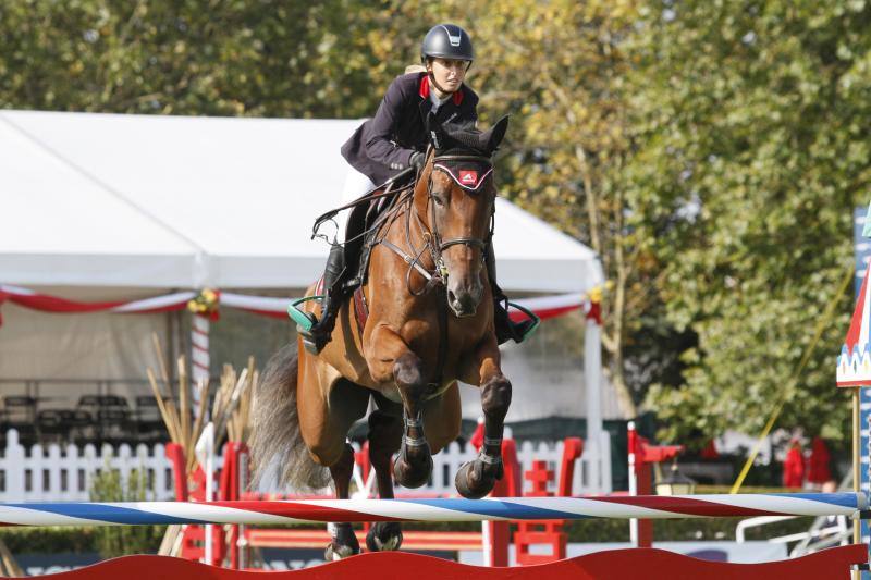 Comienza el Concurso Internacional de Saltos de Gijón