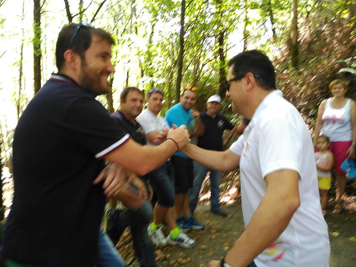 Los periodistas Tomás Roncero y Paco García Caridad, galardonados en Vegadeo