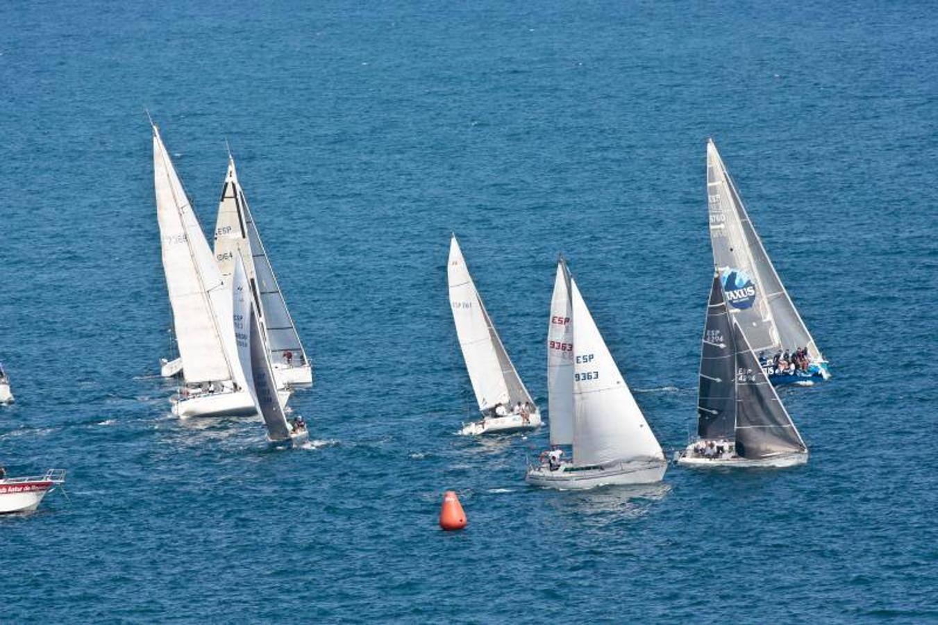 Primera jornada de la XXVI Regata Villa de Gijón, Trofeo EL COMERCIO