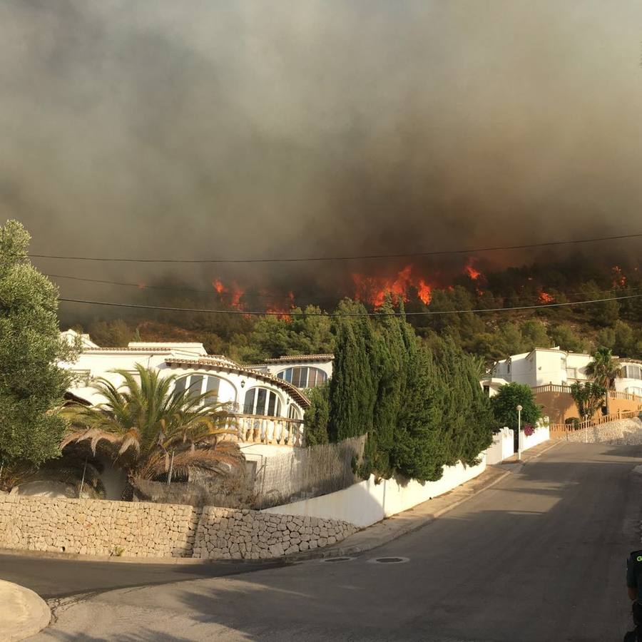 Imágenes del incendio en Jávea