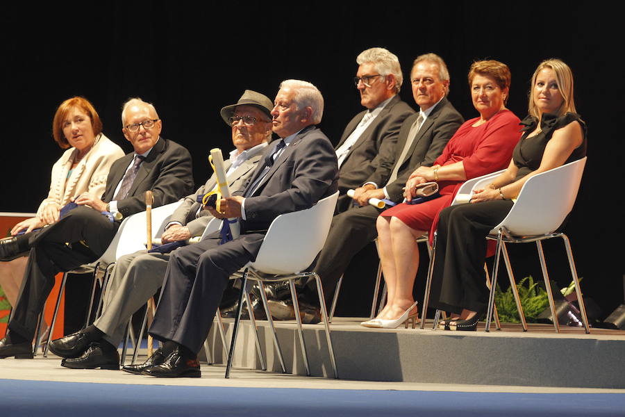 Las Medallas de Asturias, ejemplos de la sociedad