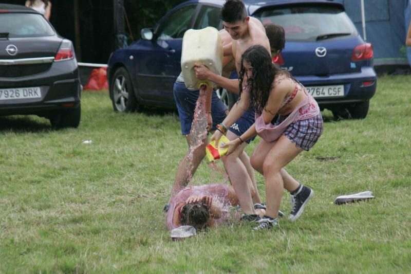 El vino, fiesta en Llamigo