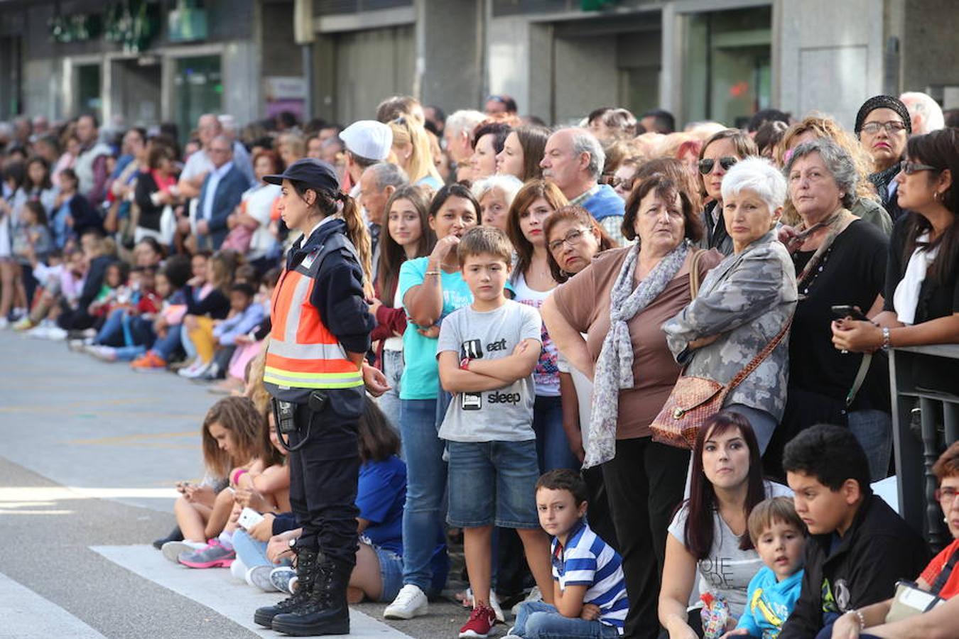 ¿Estuviste en el desfile del Día de América en Asturias? ¡Búscate!
