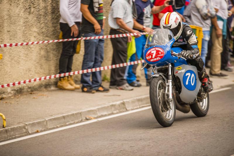 Las motos clásicas toman Colombres