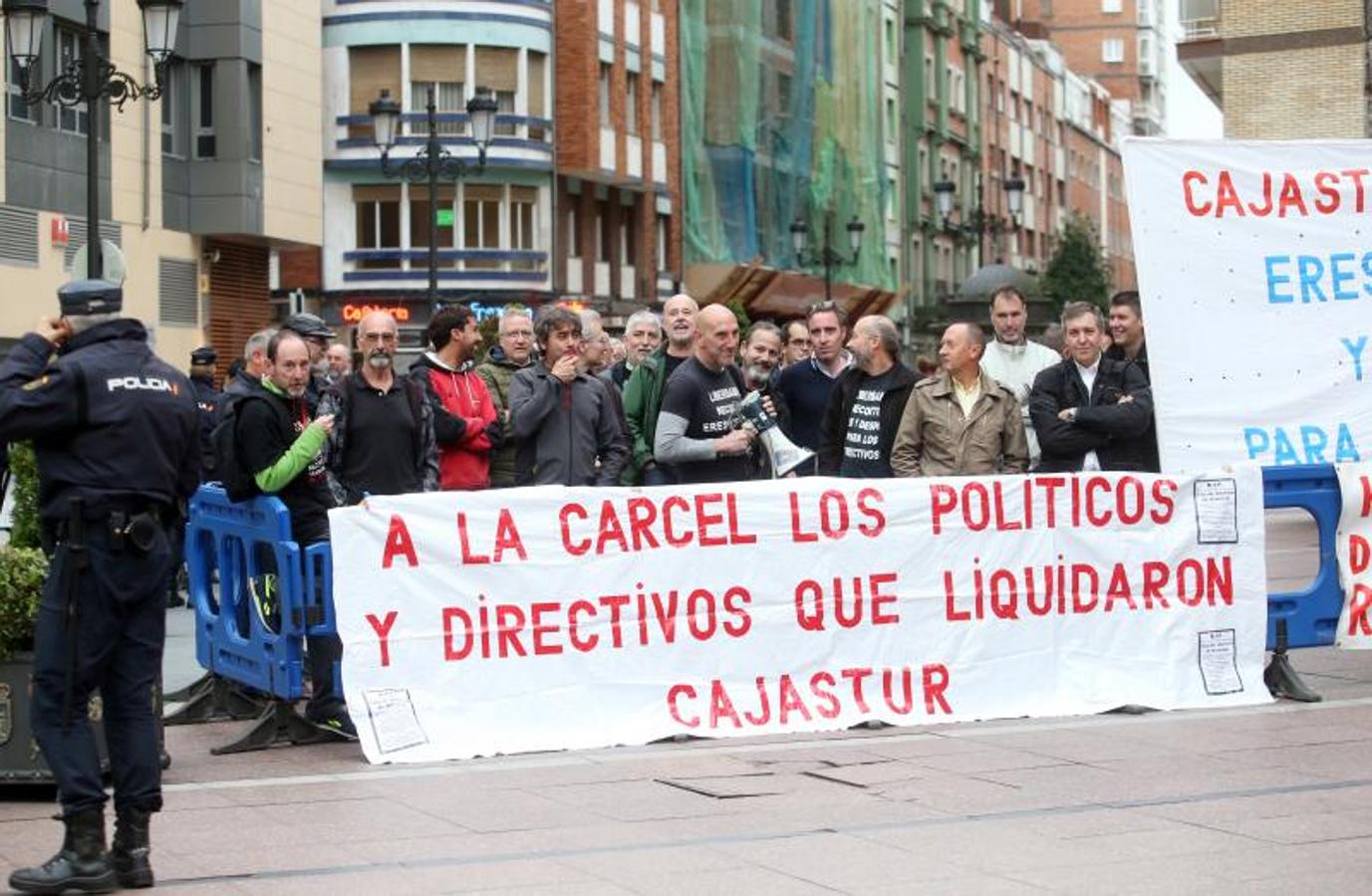 Los Reyes, en Oviedo para los Premios Princesa de Asturias