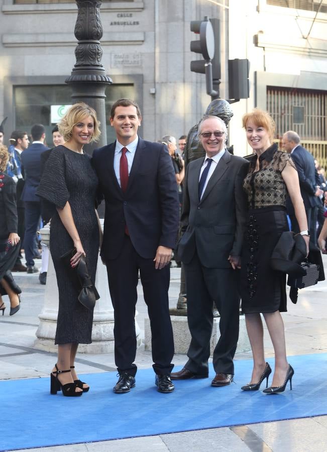 La alfombra azul de los Premios Princesa (II)