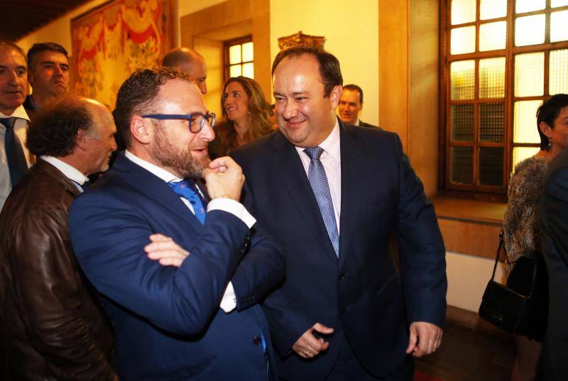 El grupo El Roxu, premio Asturmanager