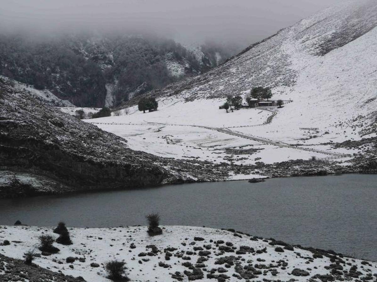 Los Lagos se cubren de nieve