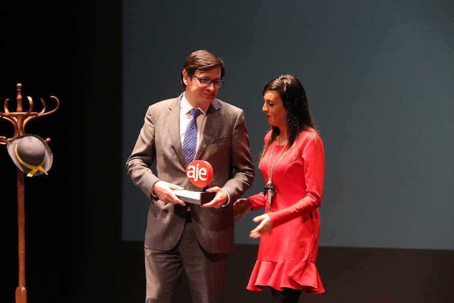 Metrópoli, premio de la Asociación de Jóvenes Empresarios