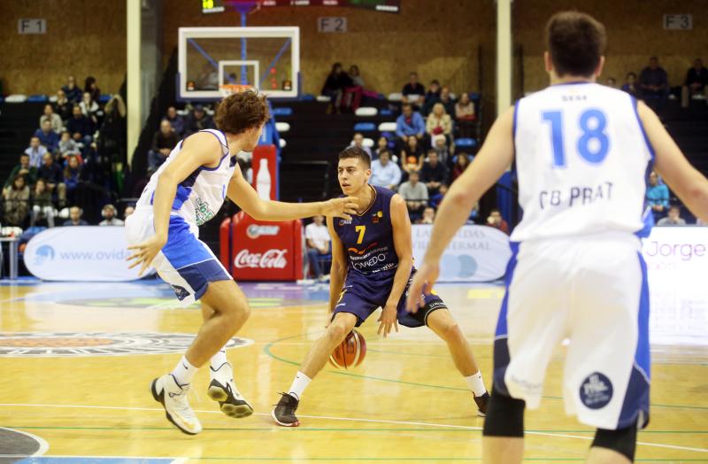 El Unión Financiera Oviedo - CB Prat, en imágenes