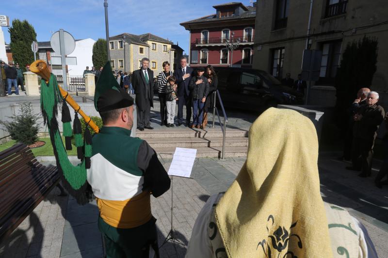 El gobernador de Puerto Rico, en Navia