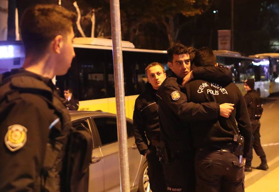 Ataque con coche bomba en Estambul