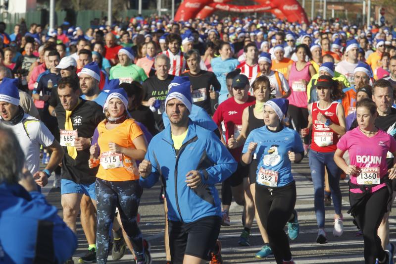 2.800 corredores en el Cross de Nochebuena de Gijón