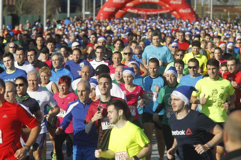 2.800 corredores en el Cross de Nochebuena de Gijón