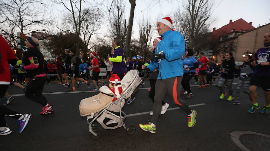 Avilés se echa a las calles para correr la San Silvestre (I)