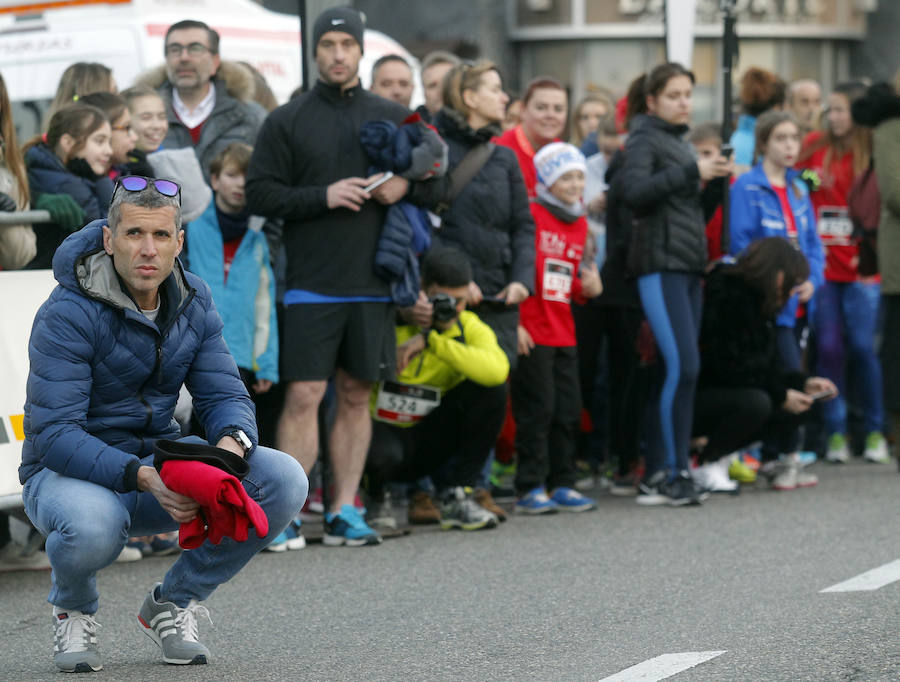 Multitudinaria carrera de San Silvestre en Oviedo