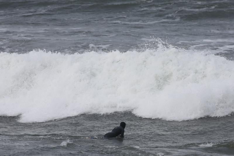 Asturias, en alerta por oleaje