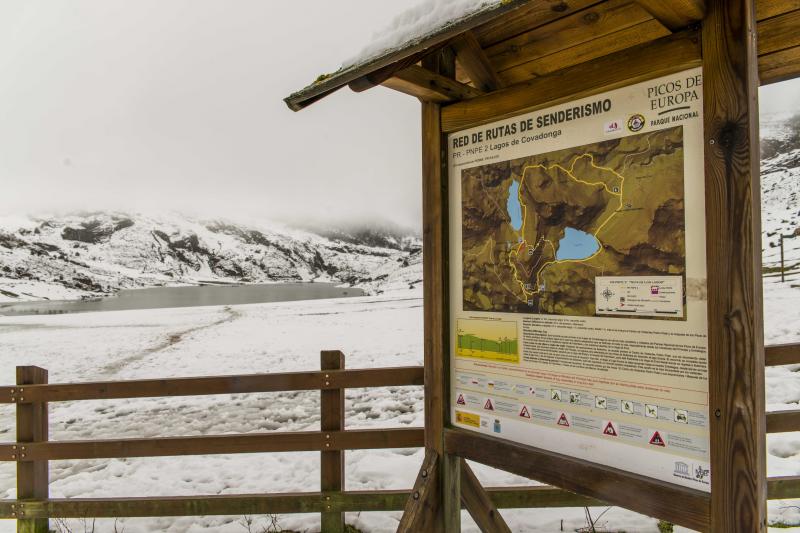 La nieve cubre Asturias a la espera de una ola de frío siberiano