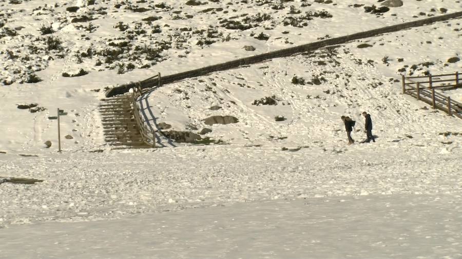 Los Lagos nevados, un atractivo para el turismo