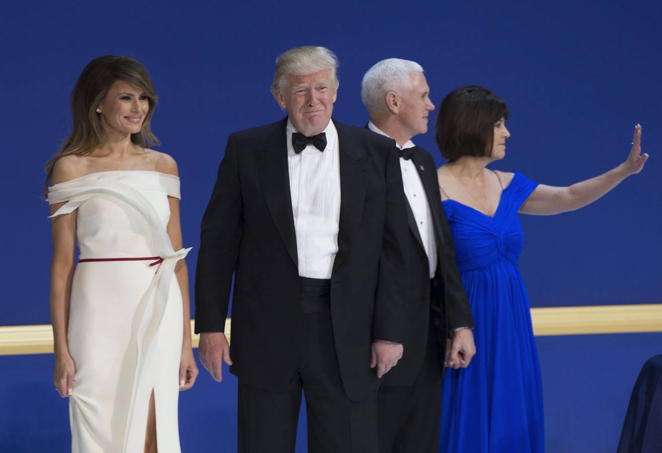 Todos los looks de Melania Trump