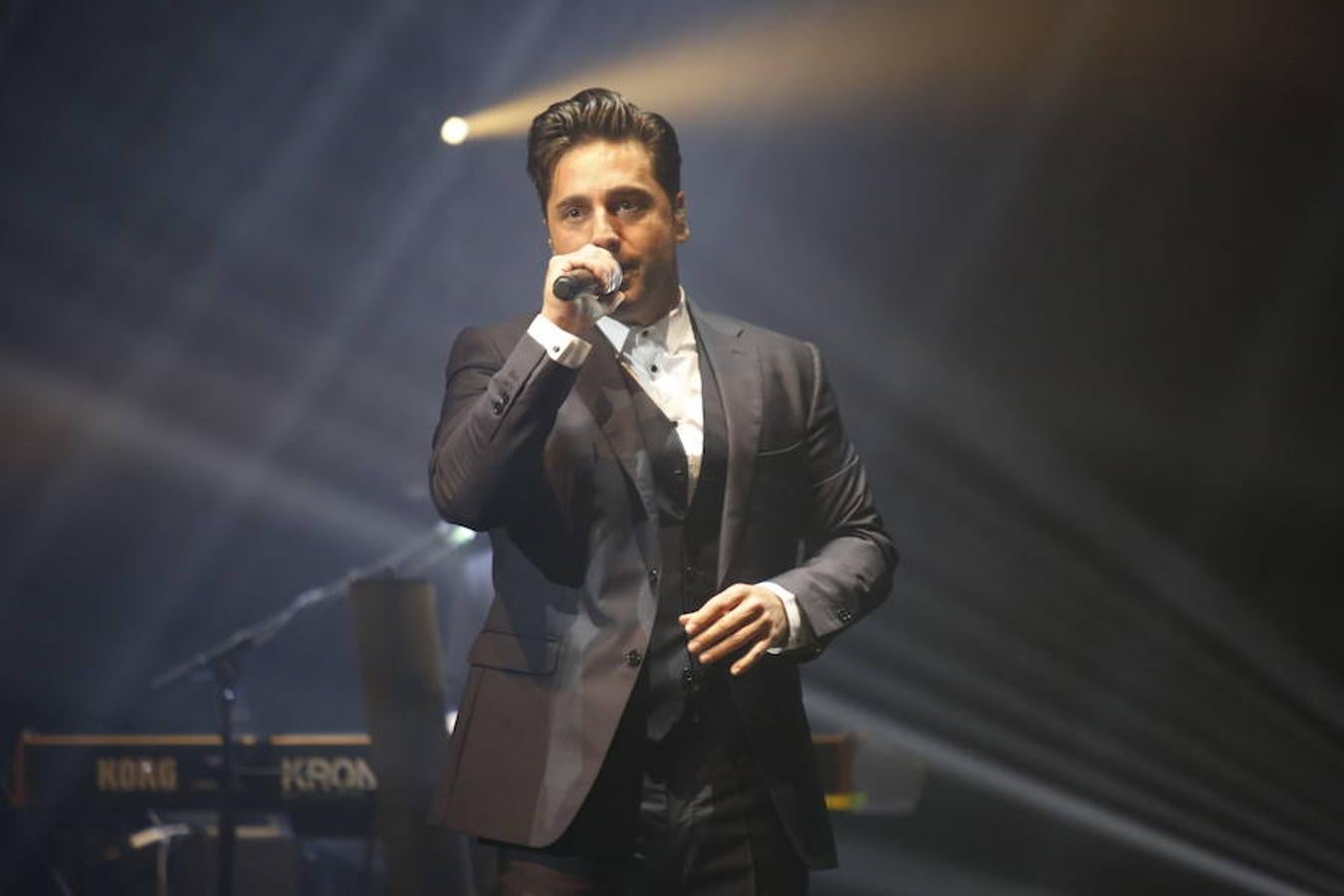 Concierto de David Bustamante en el Teatro de la Laboral de Gijón