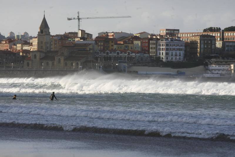 Las imágenes que deja el temporal en Asturias