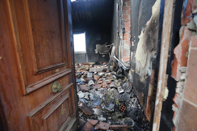 Arde una vivienda en Gijón